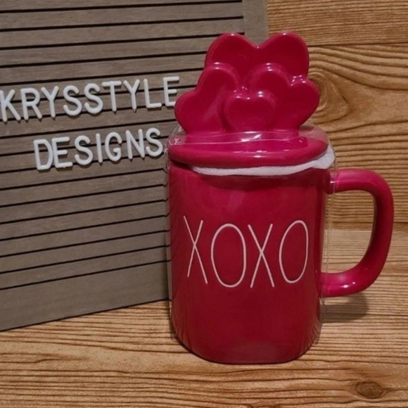 Rae Dunn XOXO Mug - Picture 1 of 2